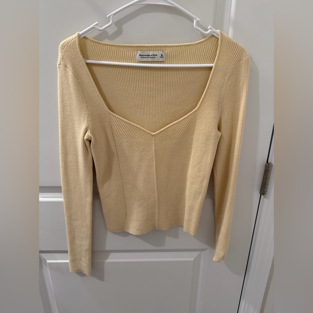 Abercrombie & Fitch Cream Ribbed Knit Top